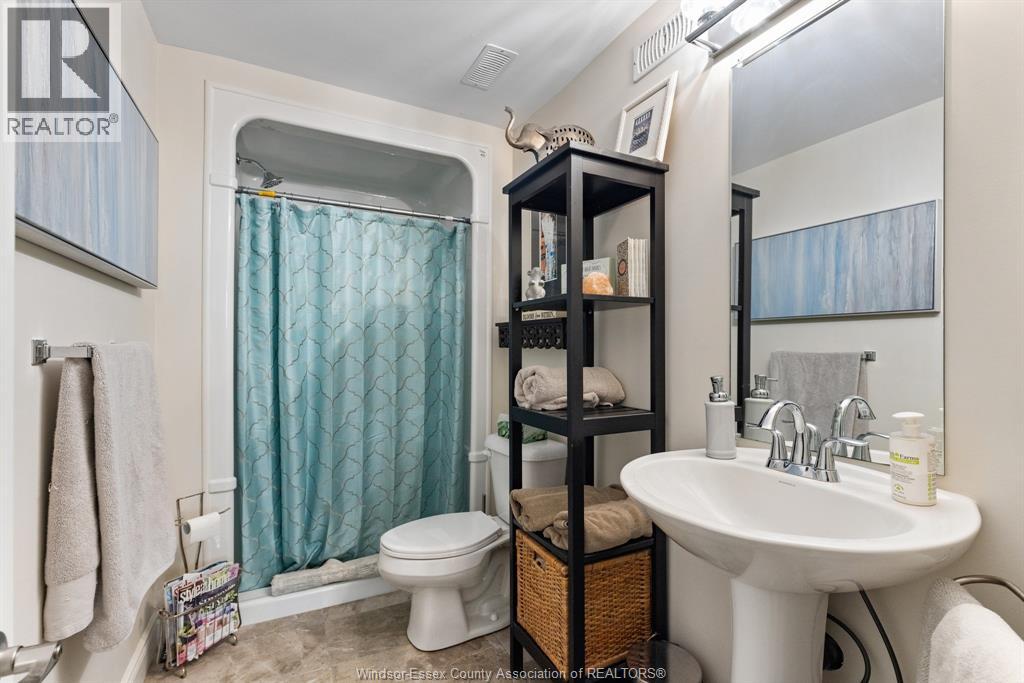 237 LIVINGSTONE - 20