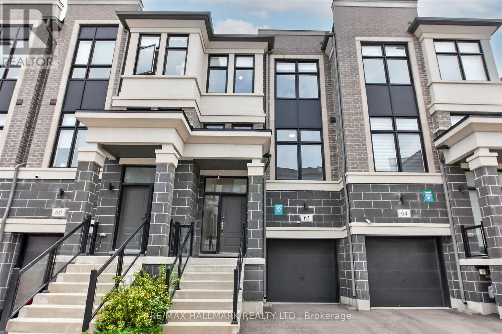 62 PANTHEON LANE - 1