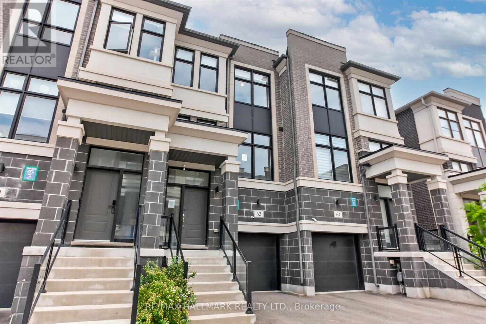 62 PANTHEON LANE - 2