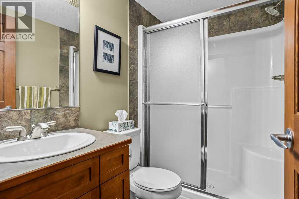 215, 150 crossbow Place — photo 21