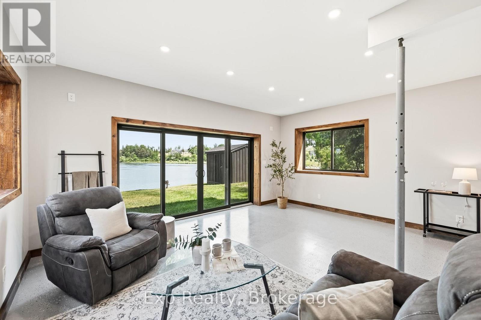 8745 SHEARER PT ROAD - 31