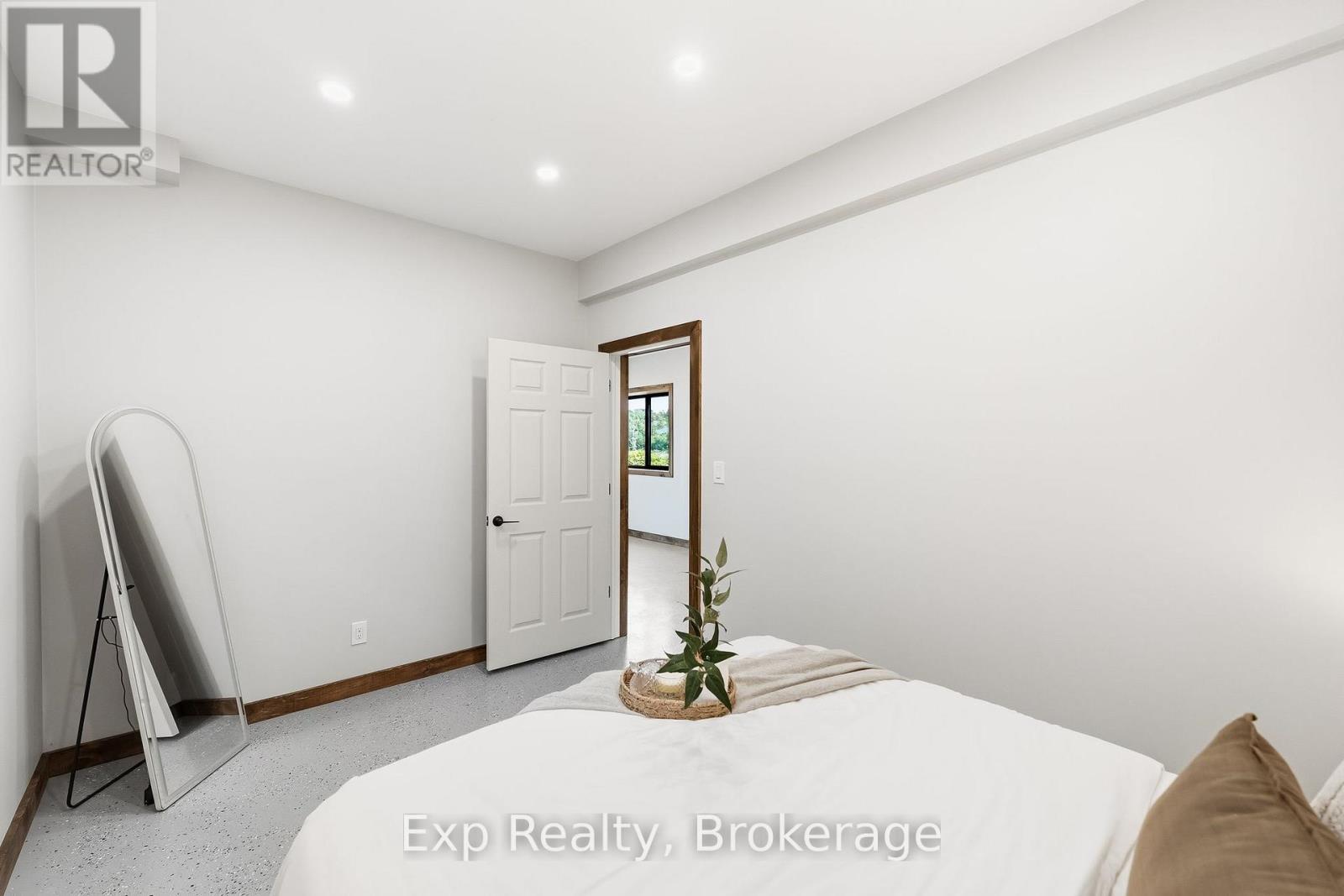8745 SHEARER PT ROAD - 35