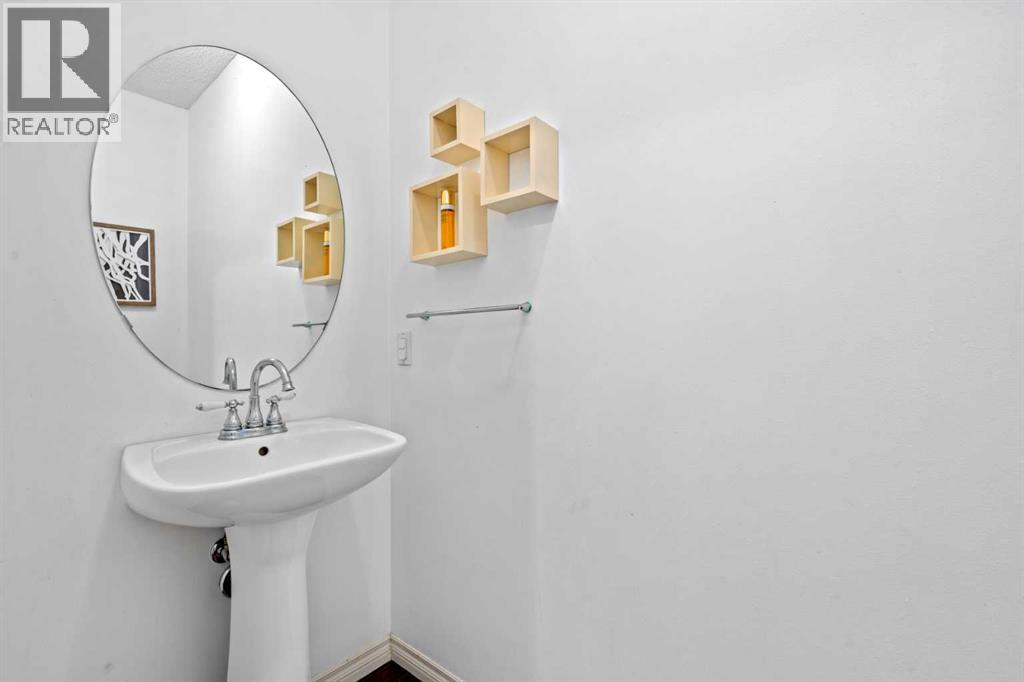 44 Aspen Hills Close SW — photo 15
