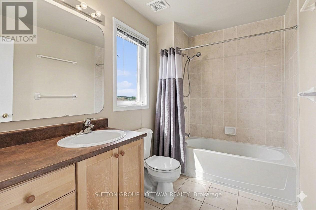 405 CRYSTAL COURT - 10