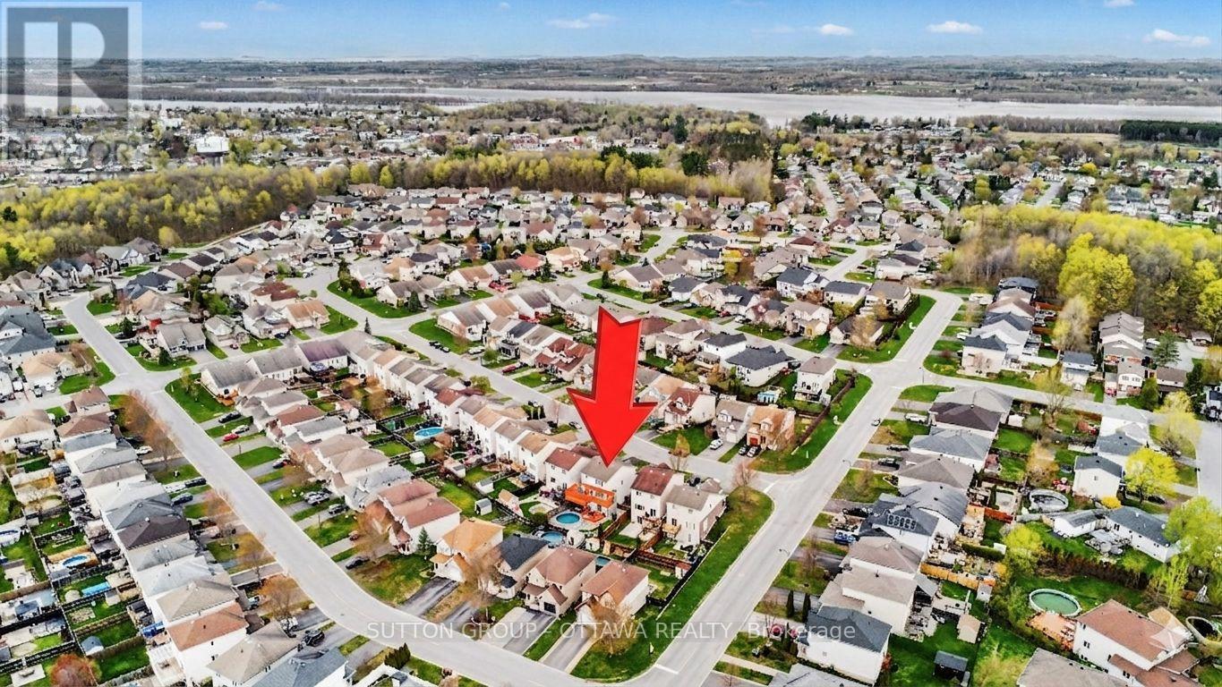 405 CRYSTAL COURT - 23