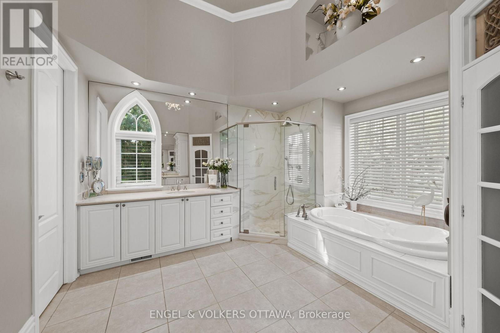 6197 OTTAWA STREET - 18