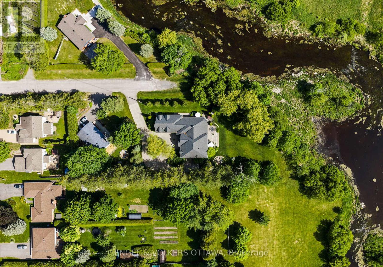 6197 OTTAWA STREET - 44
