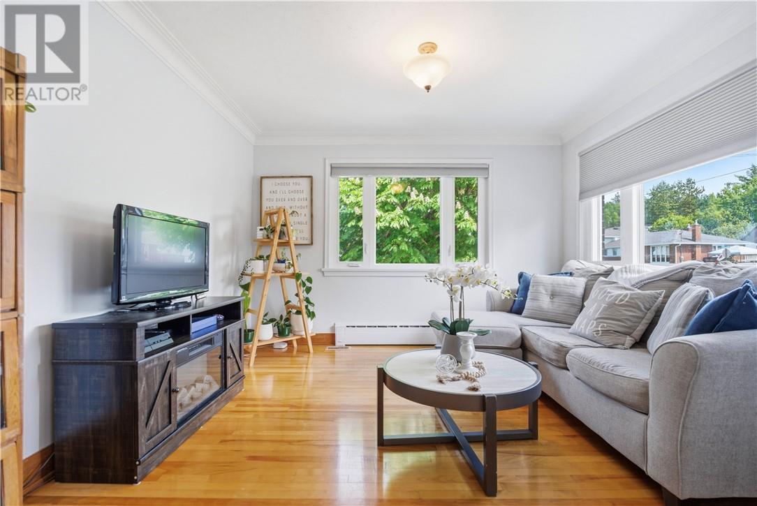 452 White Avenue - 4