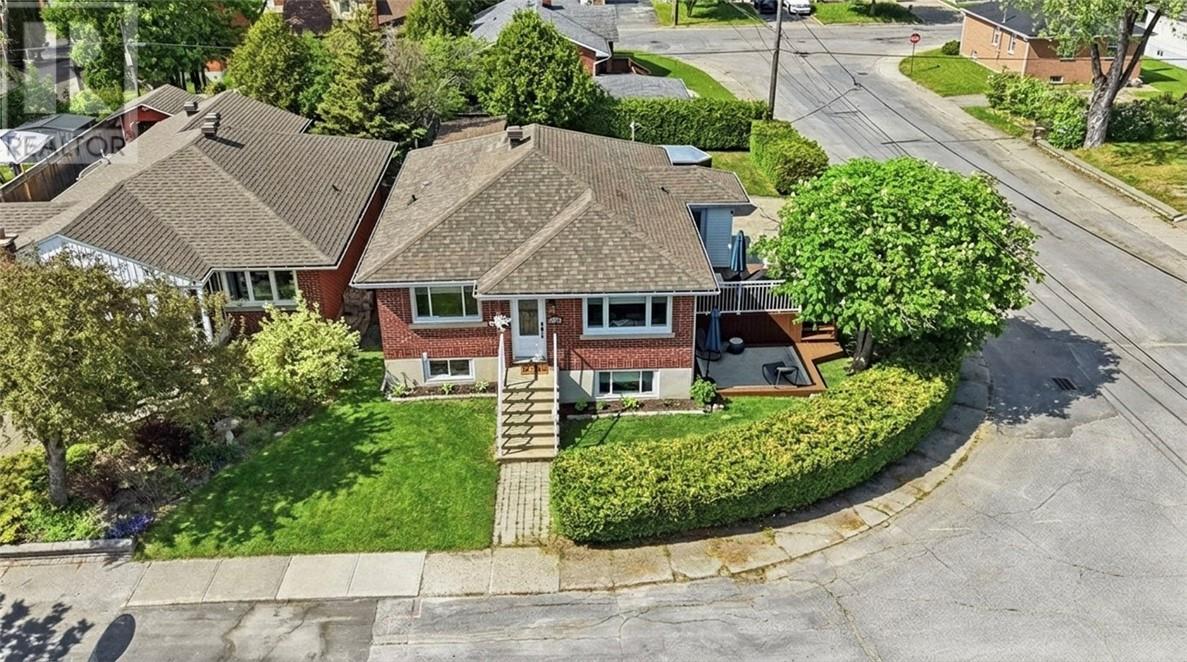 452 White Avenue - 47