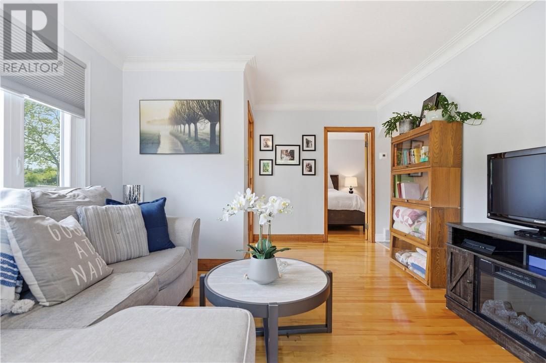 452 White Avenue - 5