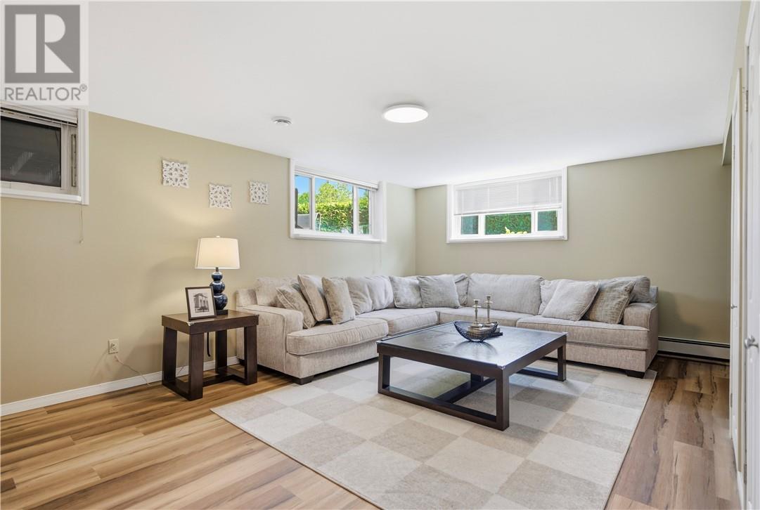 452 White Avenue - 27