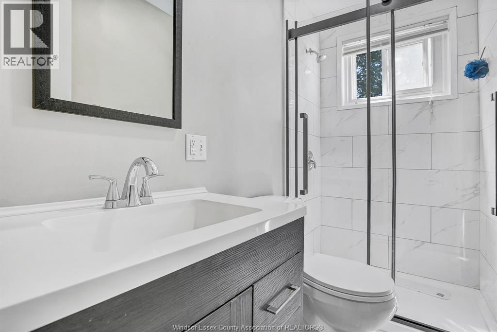 3964 WHITNEY AVENUE - 24