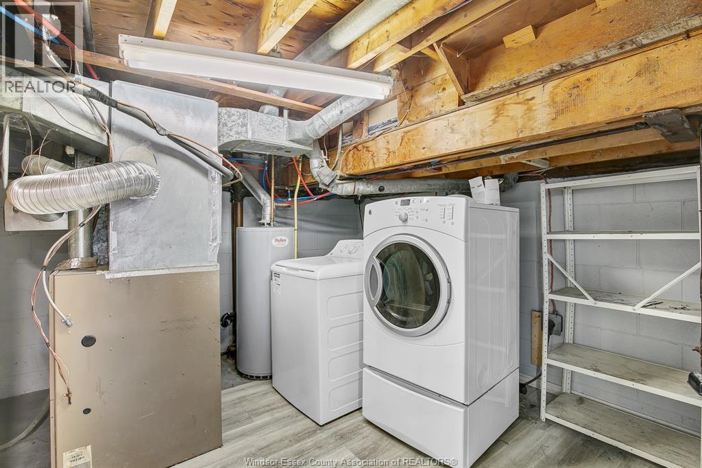 3964 WHITNEY AVENUE - 32
