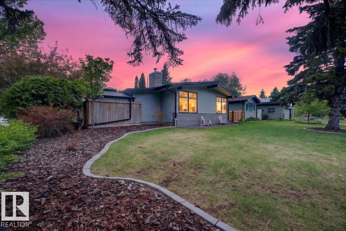 15302 76 AV NW - photo 2