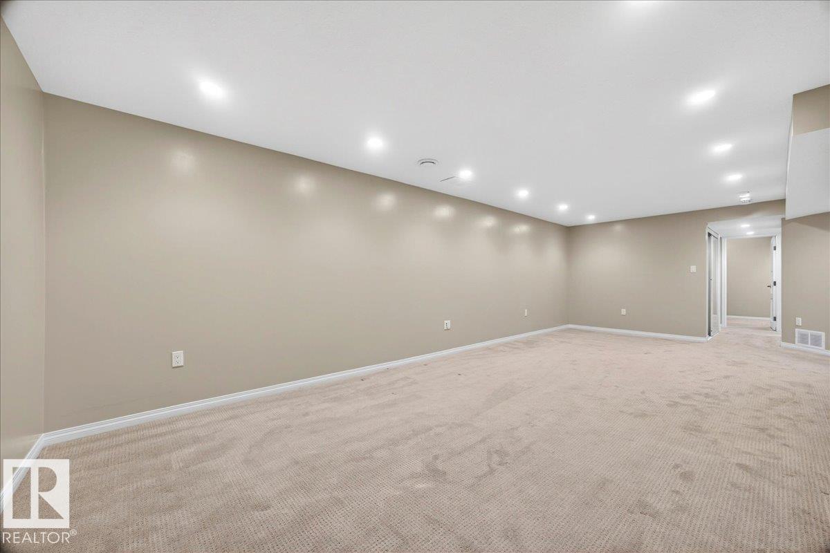 15302 76 AV NW — photo 38