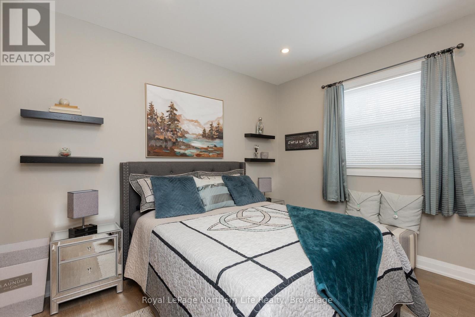 106 RIVERSIDE DRIVE - 15