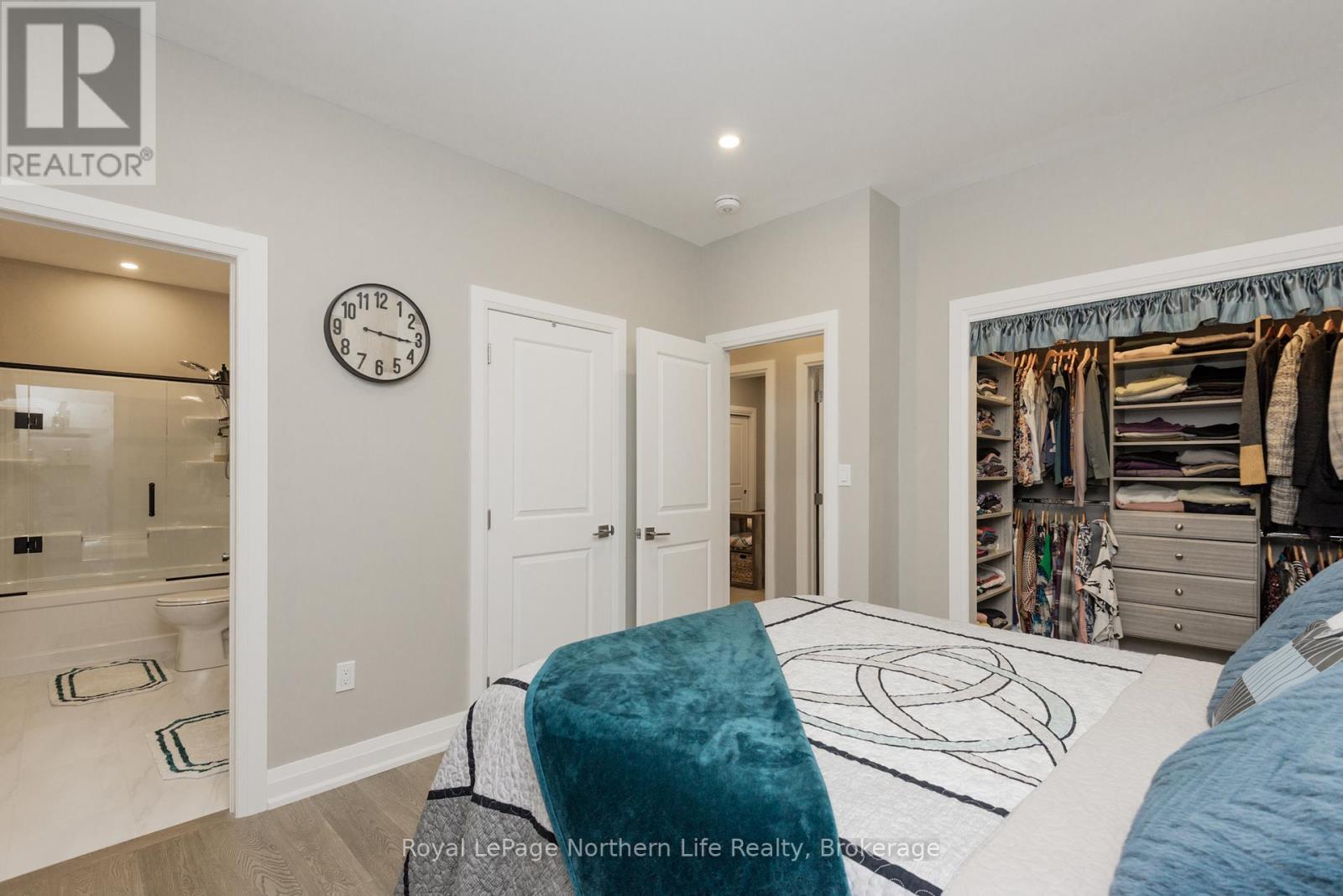 106 RIVERSIDE DRIVE - 16