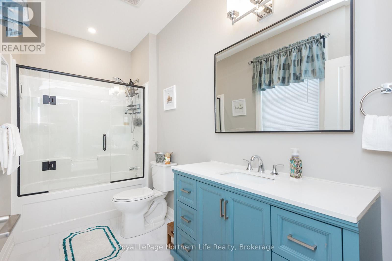 106 RIVERSIDE DRIVE - 18