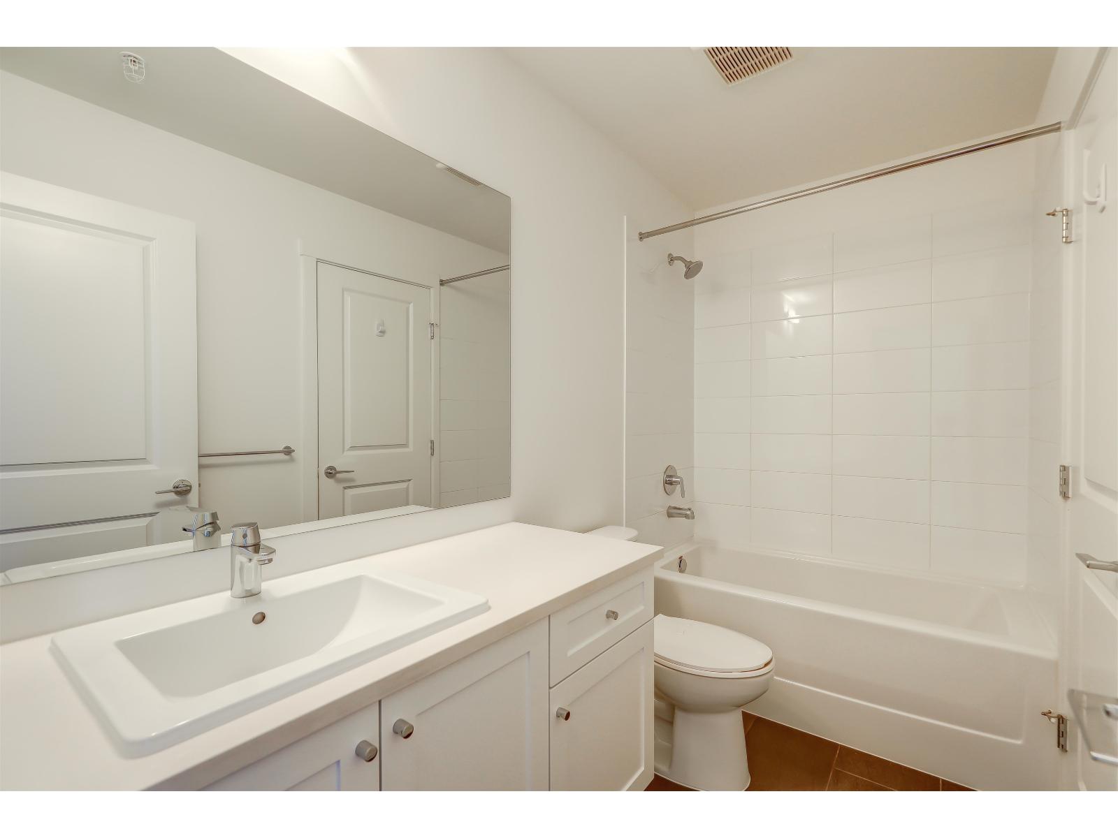 1 Bed, 1 Bath Apartment for Sale in Surrey – 215 15825 85 AVENUE, Surrey – MLS# R3133086 - Image 14
