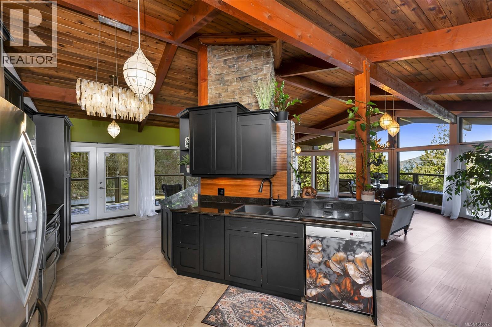 6156 Genoa Bay Rd - 12