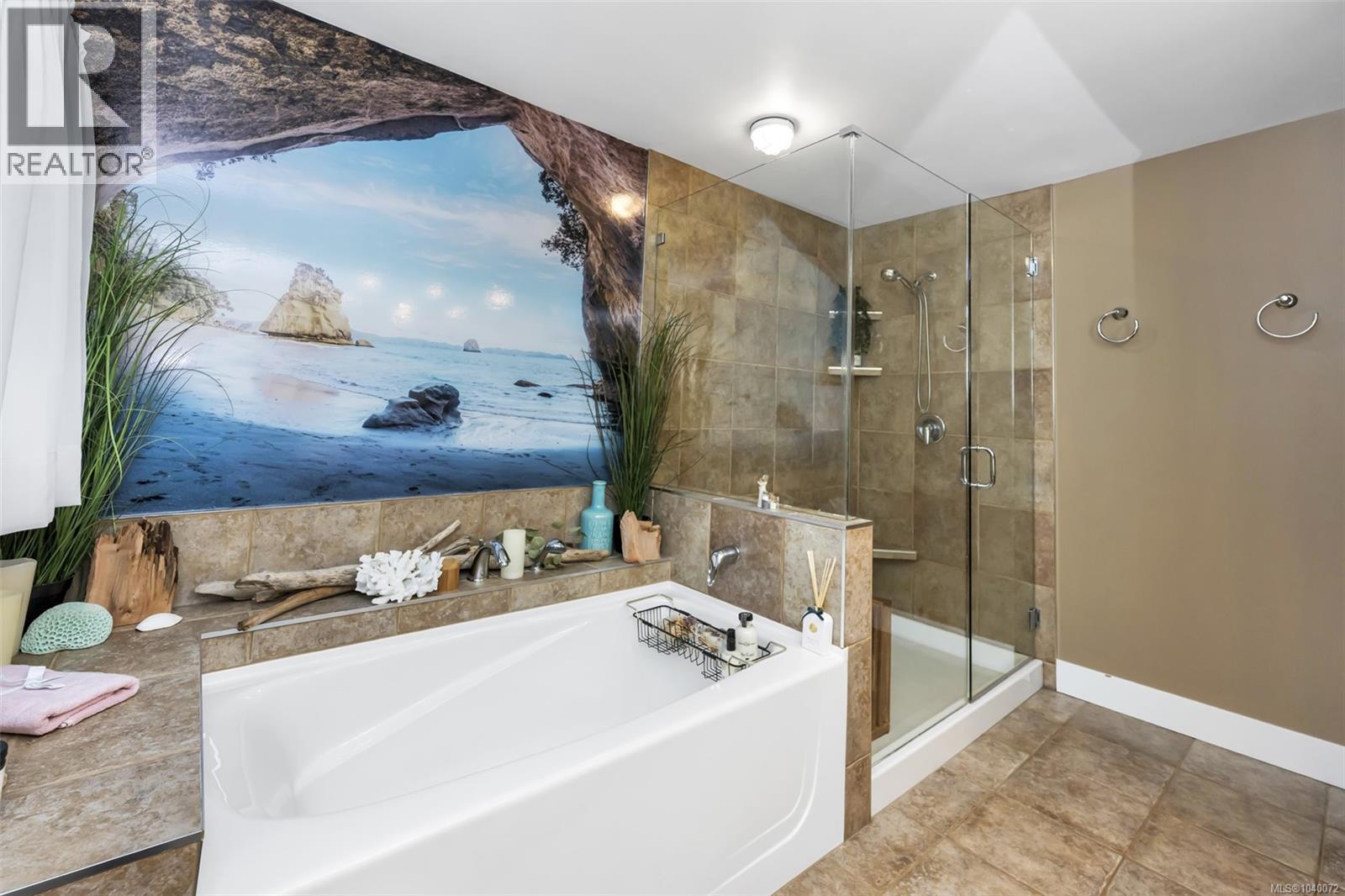 6156 Genoa Bay Rd - 27