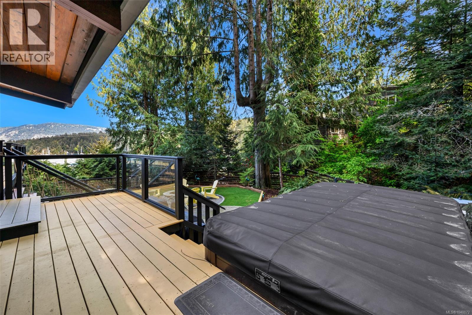 6156 Genoa Bay Rd - 32