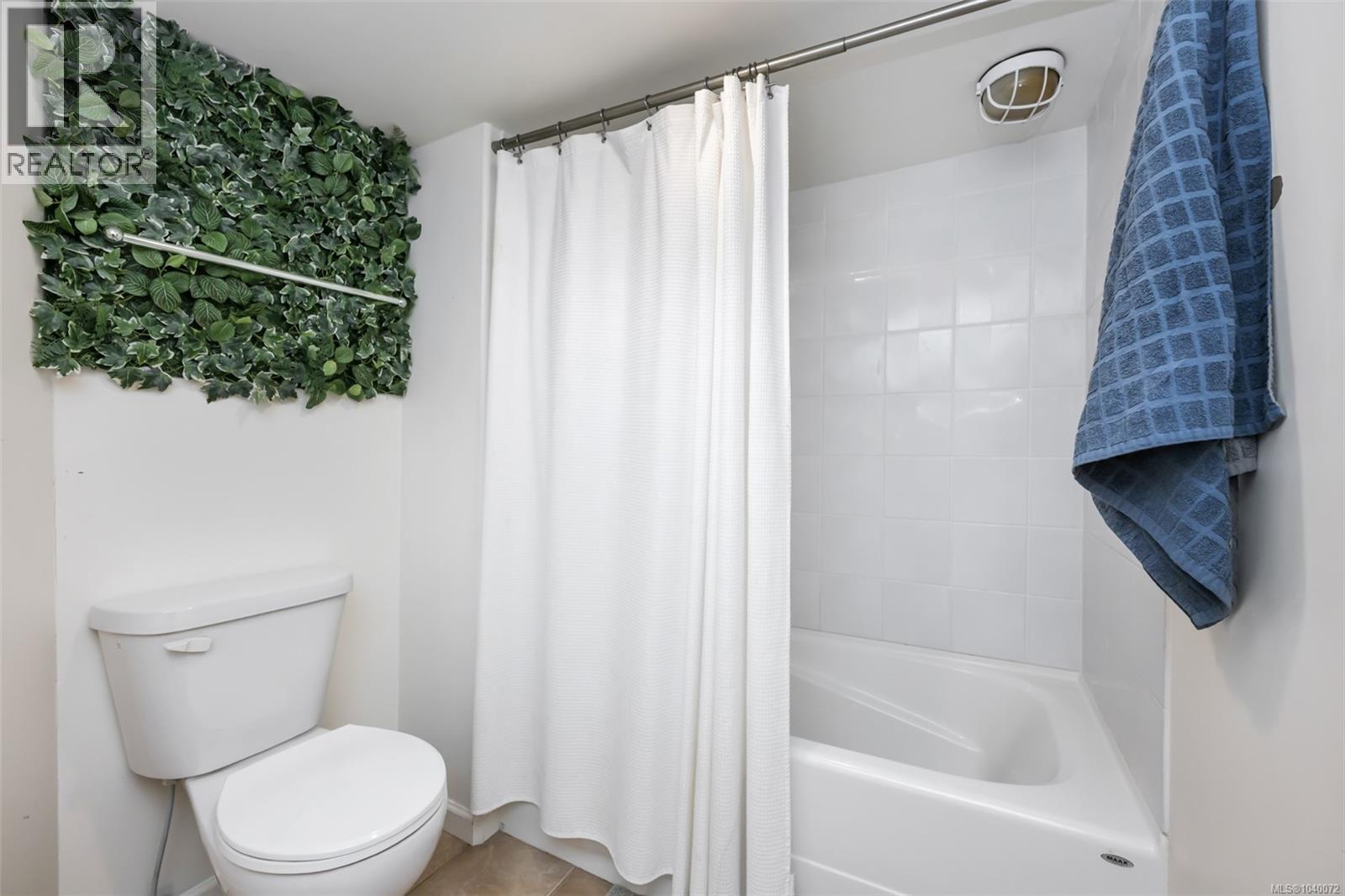 6156 Genoa Bay Rd - 38