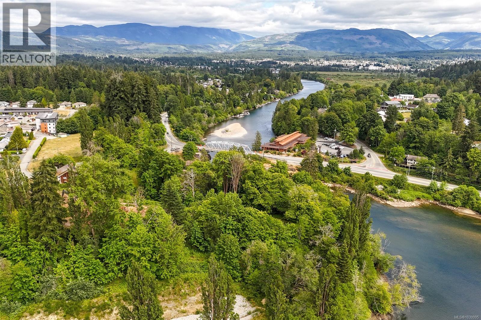 5350 Falls St, Port Alberni