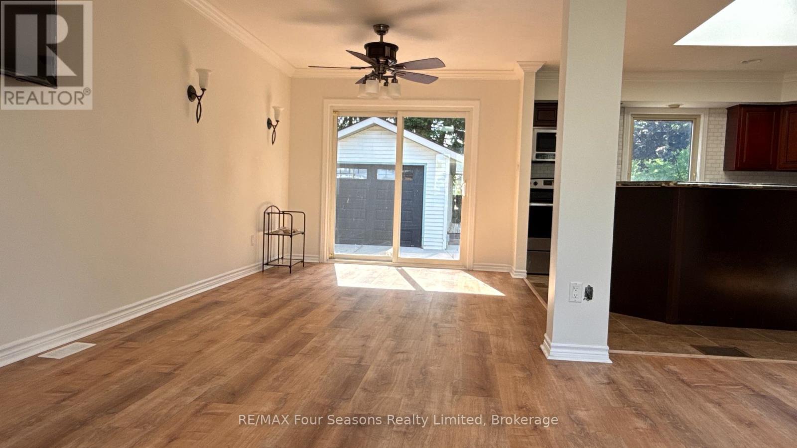 599 THEDE DRIVE - 16