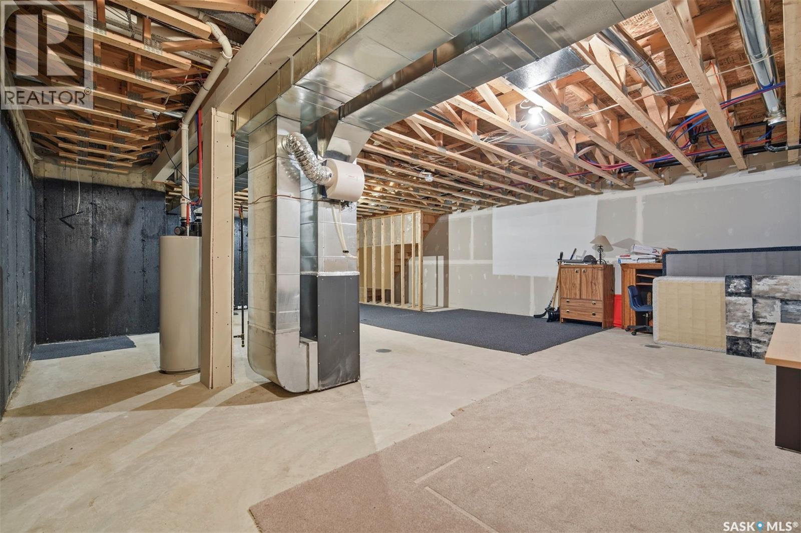 409 1015 Patrick CRESCENT — photo 17