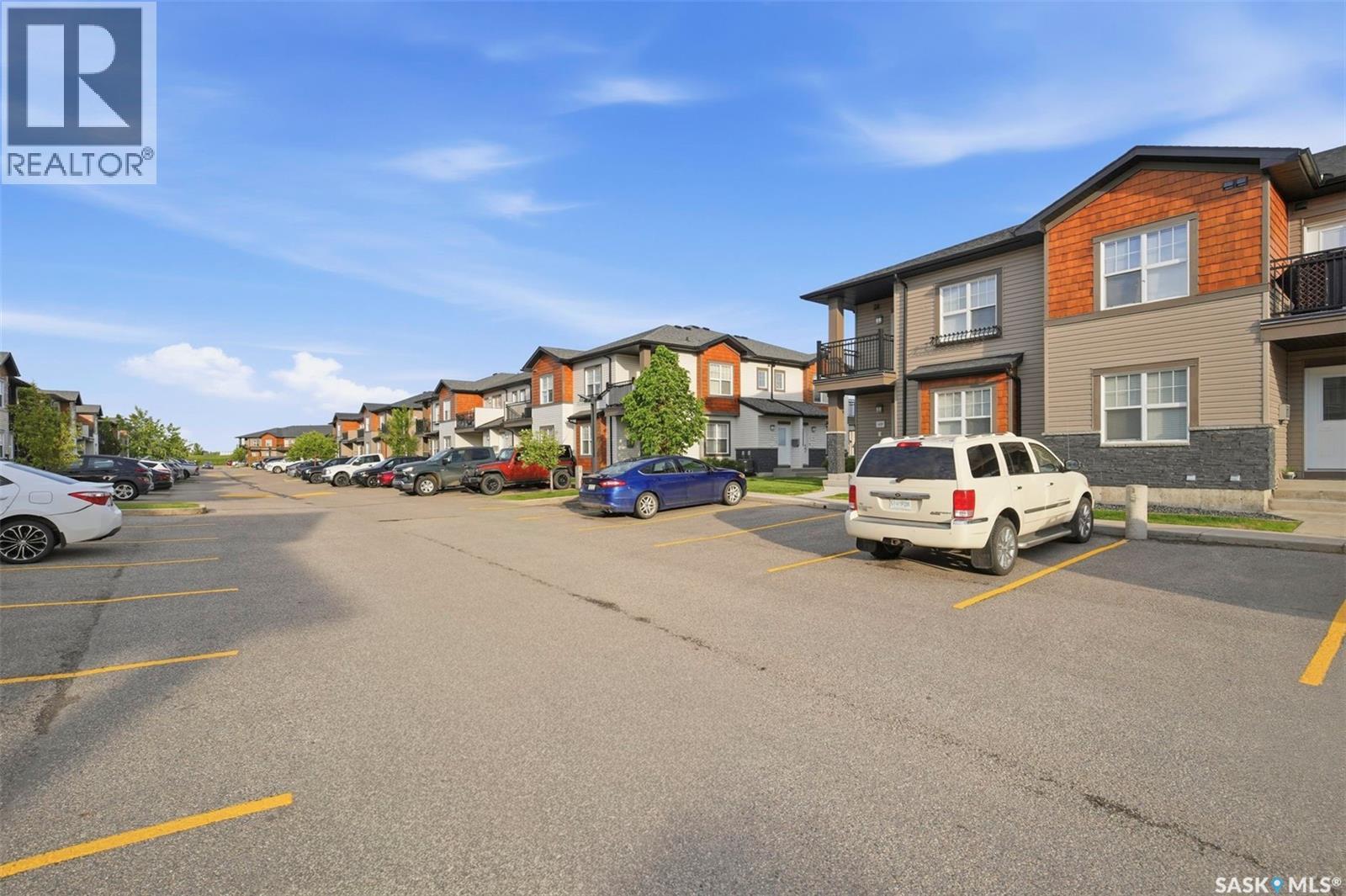 409 1015 Patrick CRESCENT - photo 3