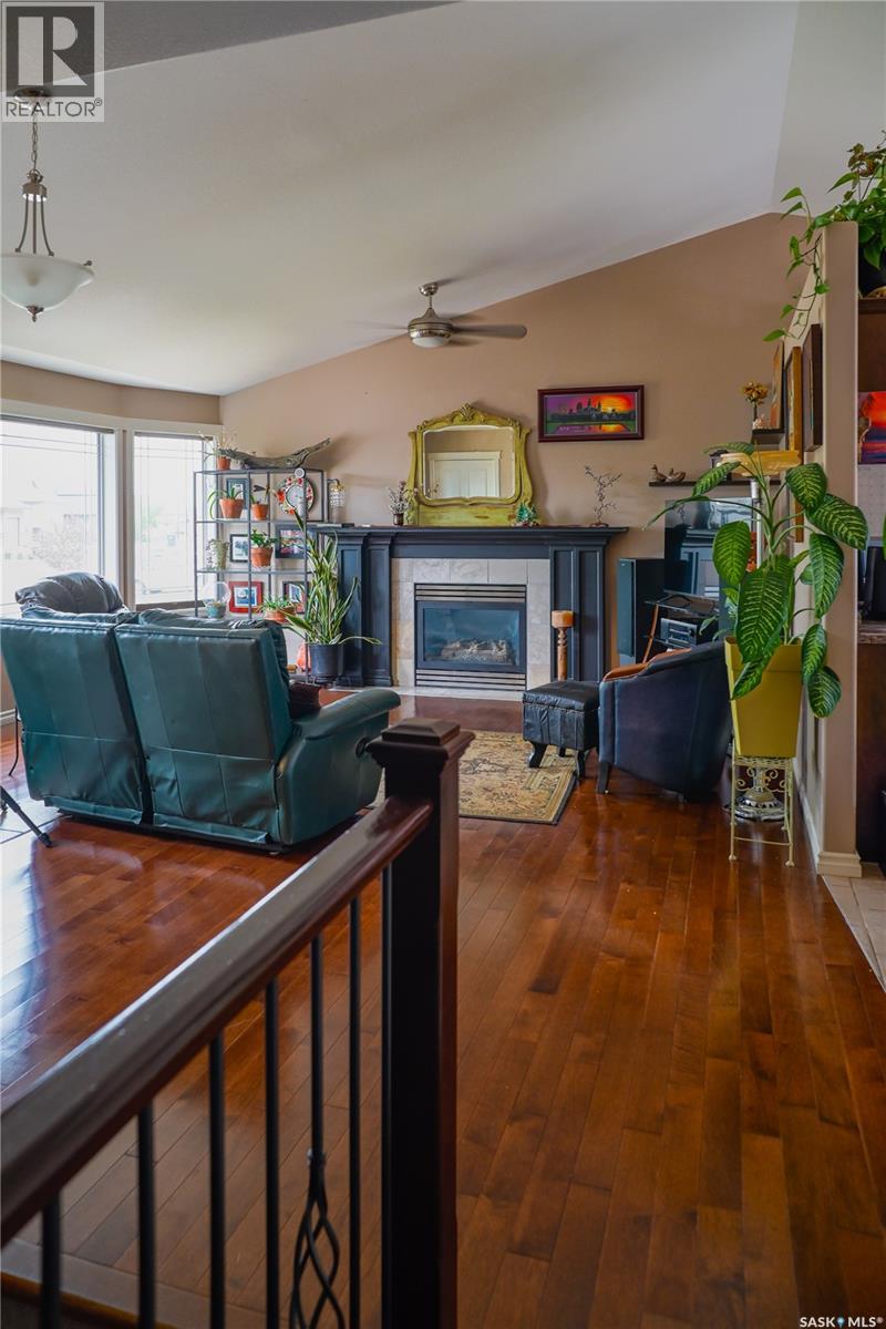 319 Stefaniuk CRESCENT — photo 25