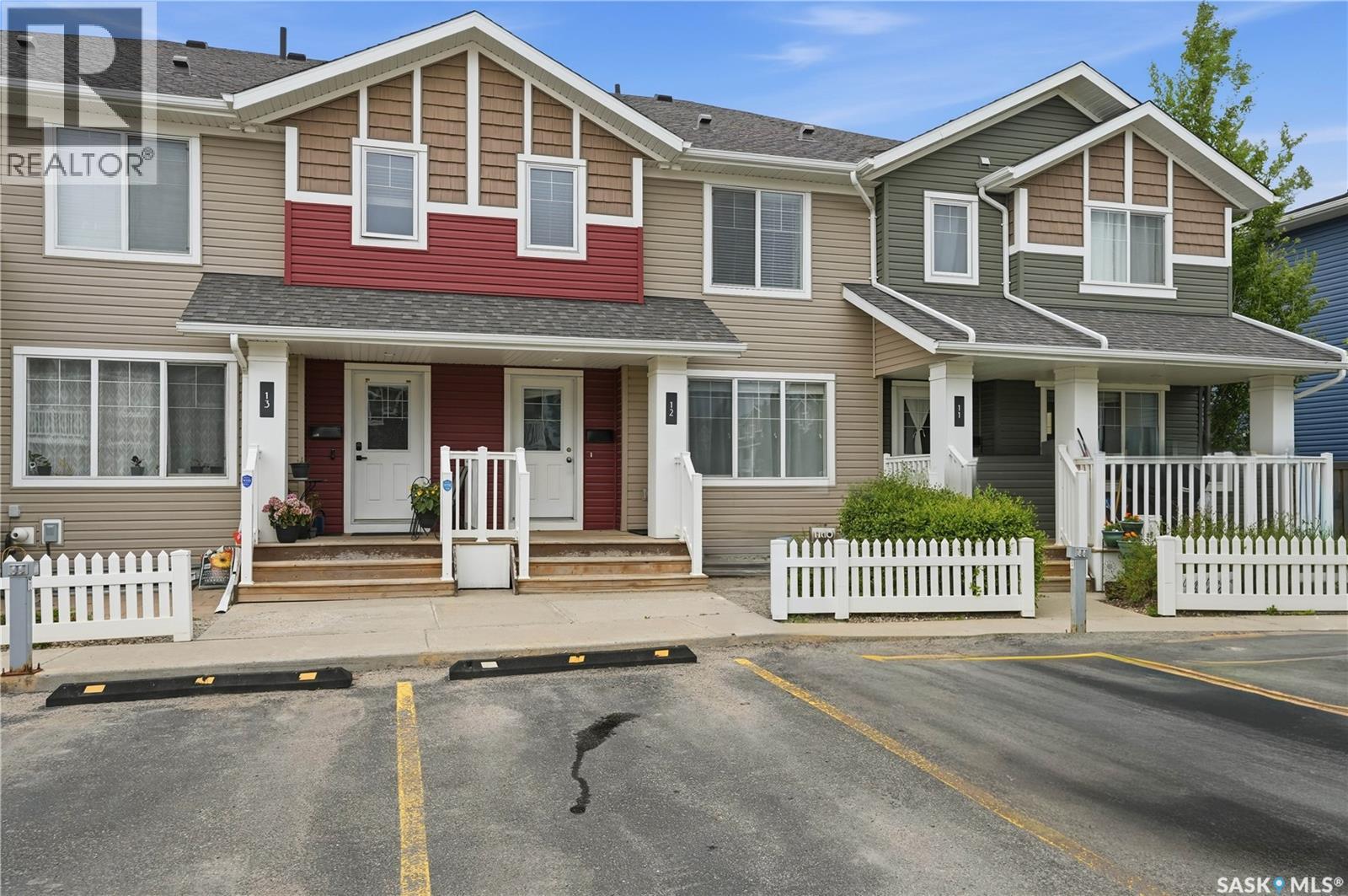 #12 5762 Gordon ROAD - 1