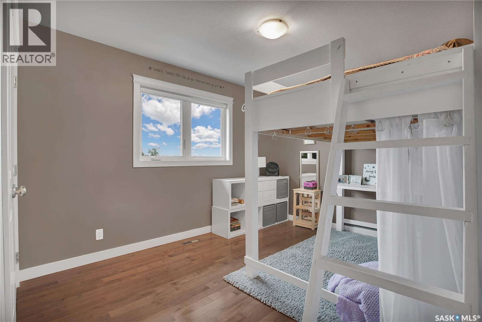 312 Columbus COURT — photo 18