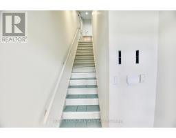 303 - 1315 Lawrence Avenue E, Toronto, ON M3A3R3 Photo 12