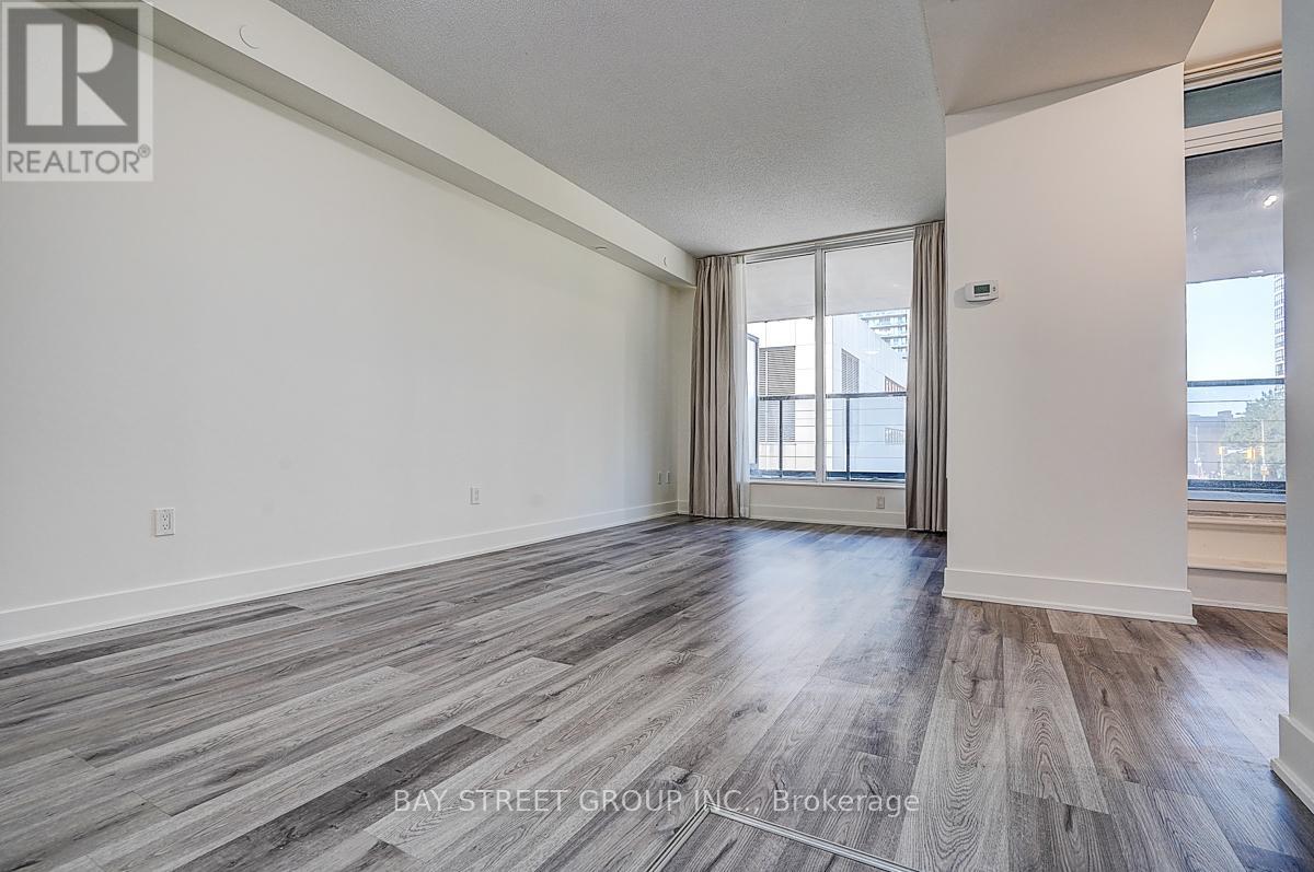 #308 88 SHEPPARD AVENUE E - 11