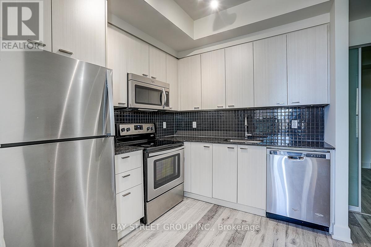 #308 88 SHEPPARD AVENUE E - 20