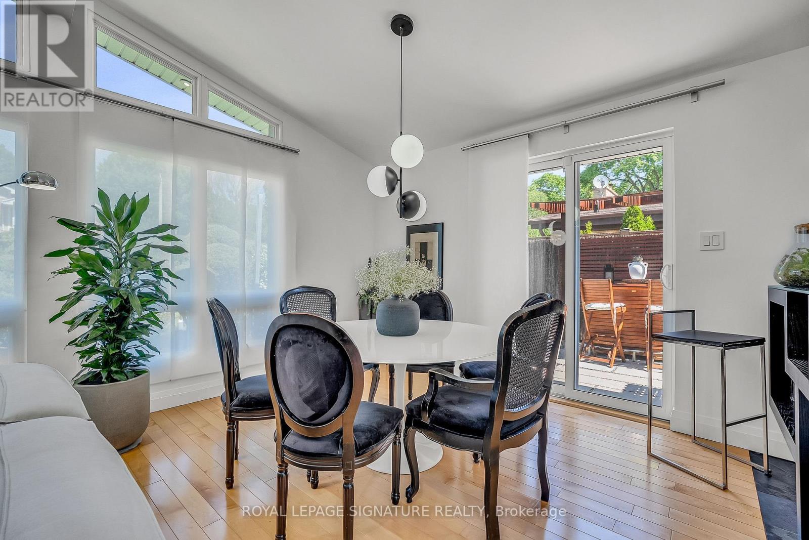 17 KESTELL LANE - 11