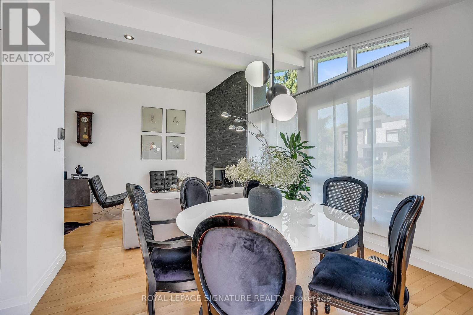 17 KESTELL LANE - 12
