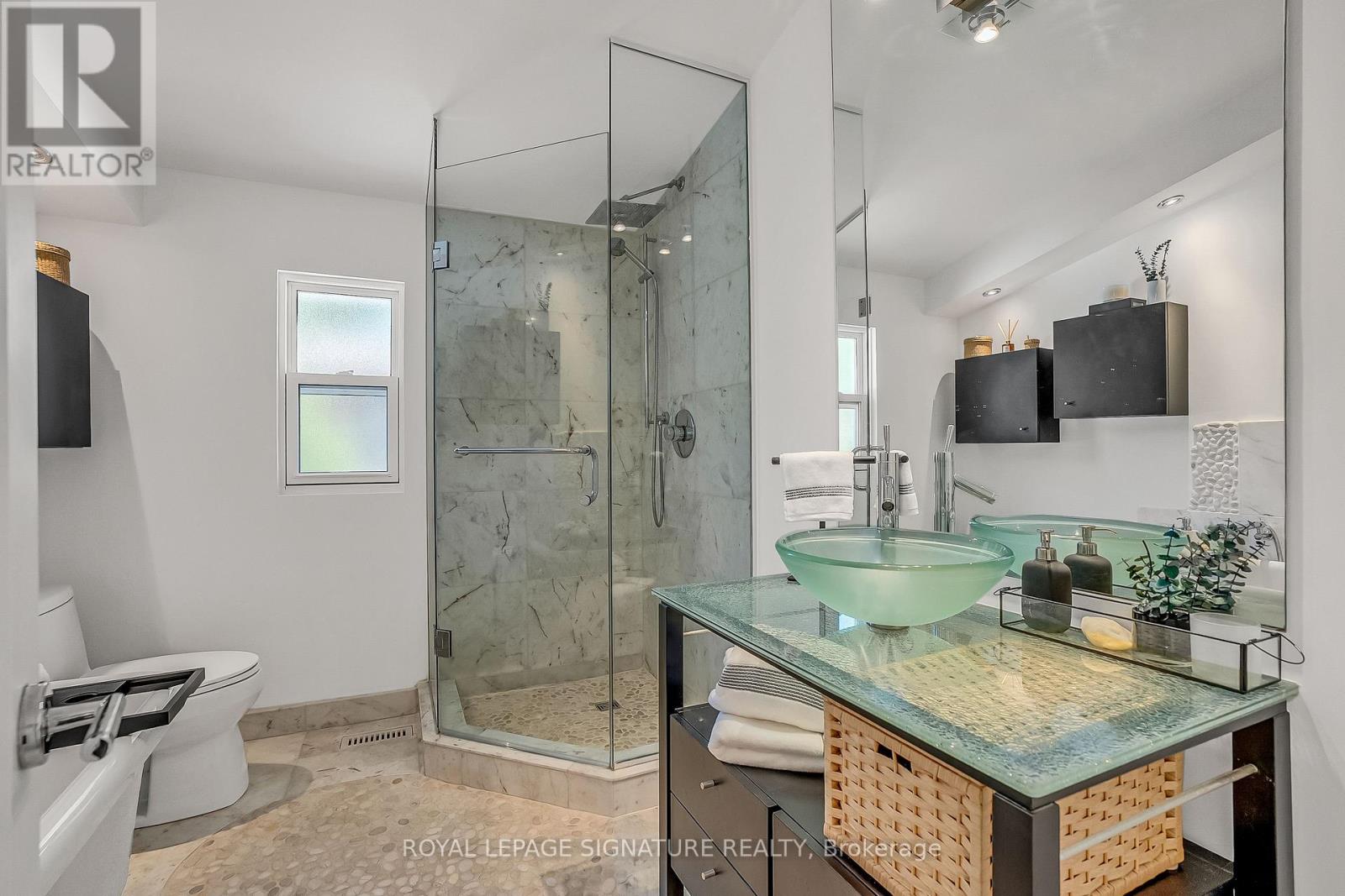 17 KESTELL LANE - 23