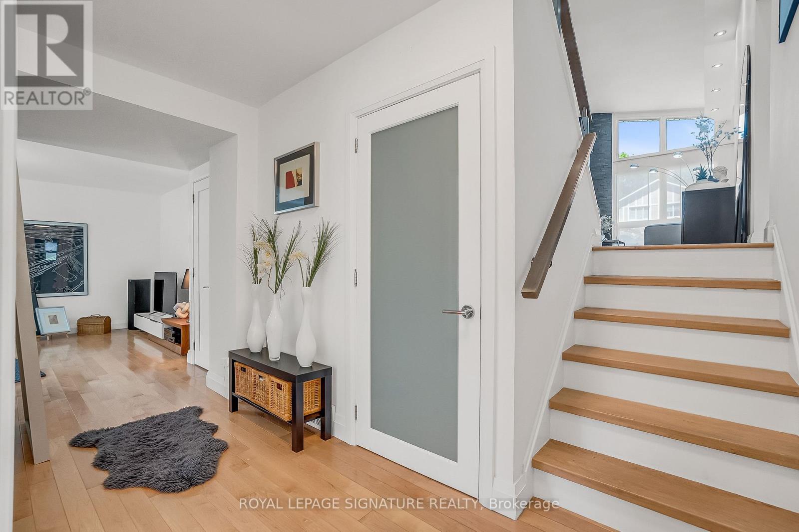 17 KESTELL LANE - 25