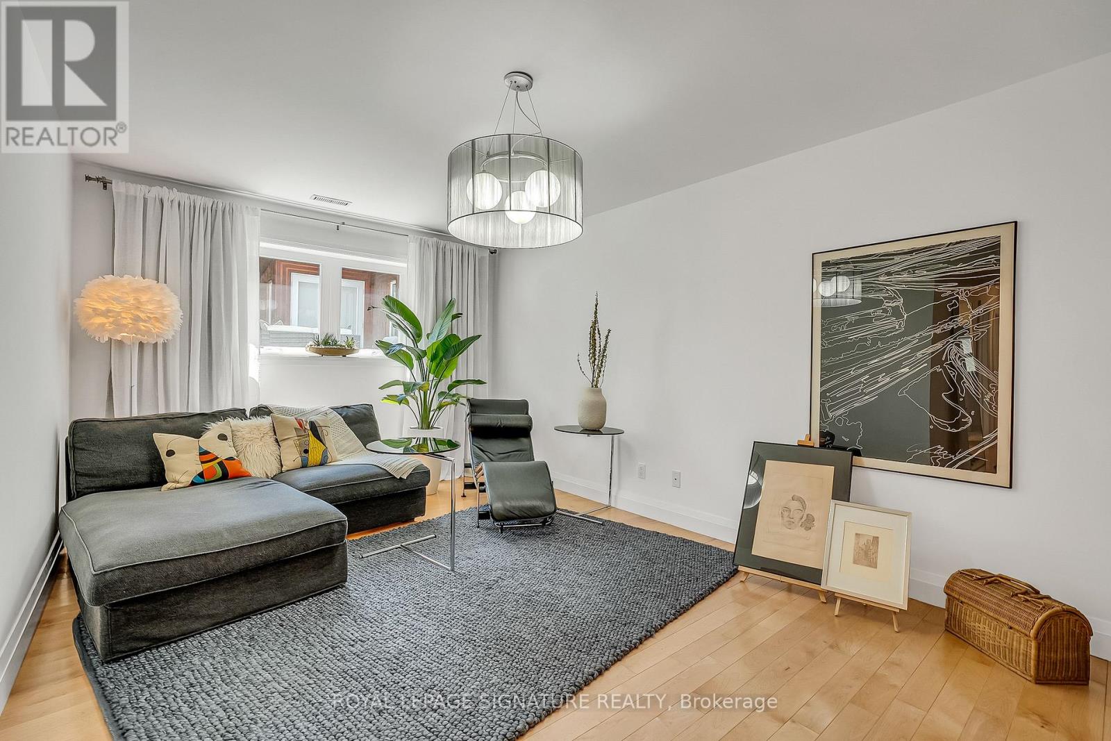 17 KESTELL LANE - 26
