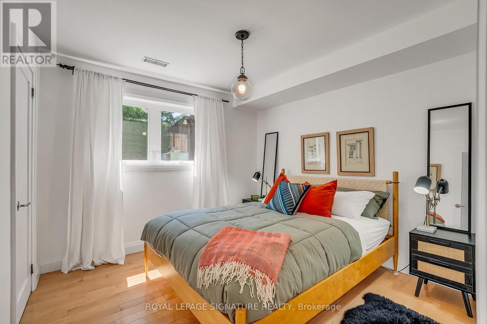 17 KESTELL LANE - 29