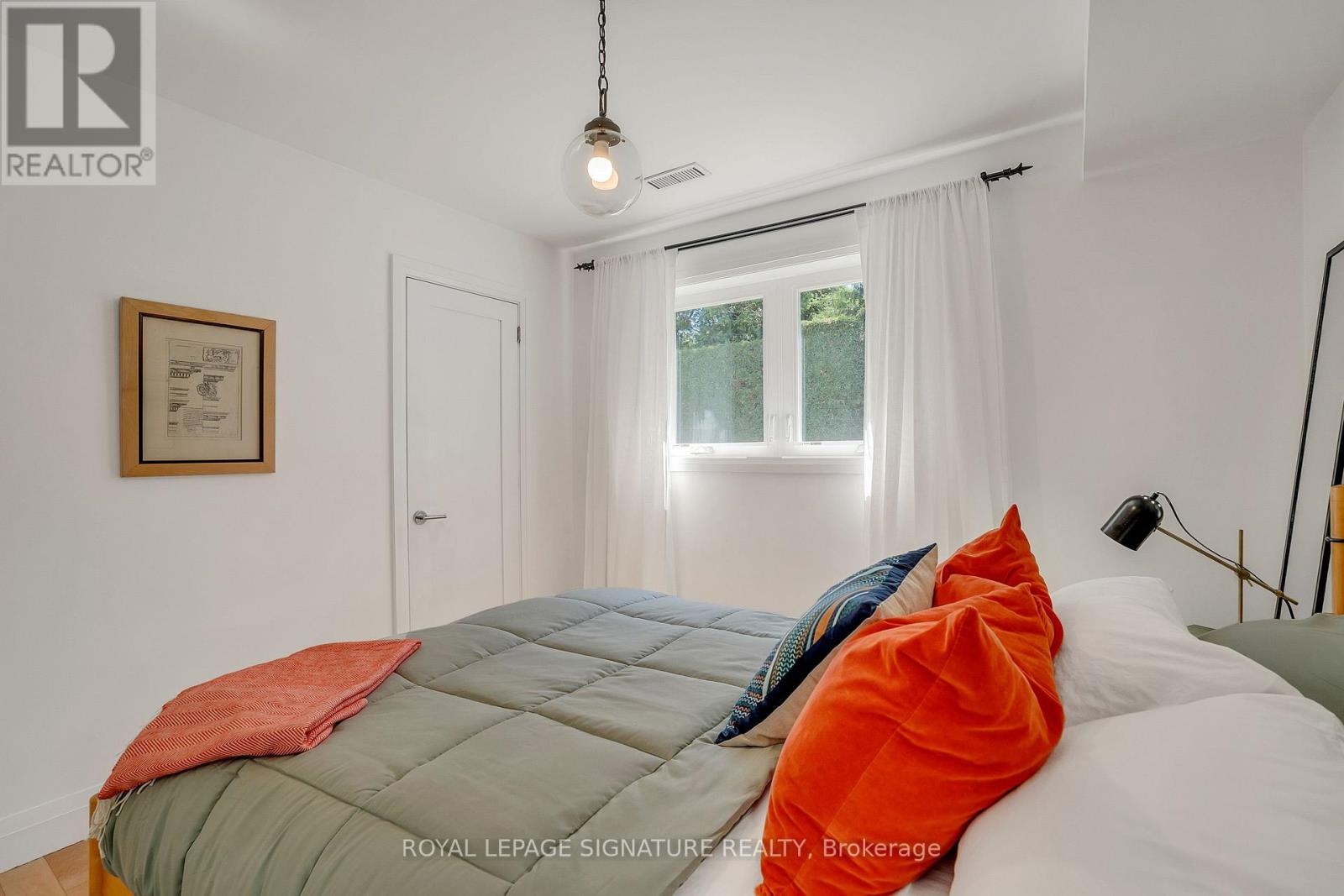 17 KESTELL LANE - 30