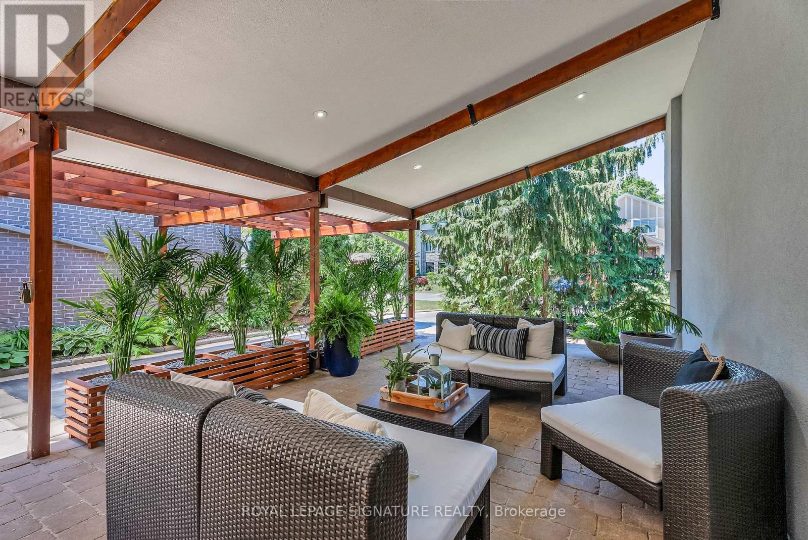 17 KESTELL LANE - 4