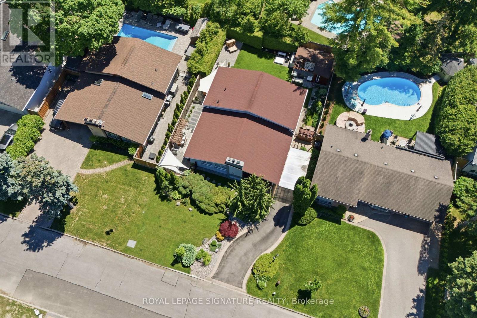 17 KESTELL LANE - 48