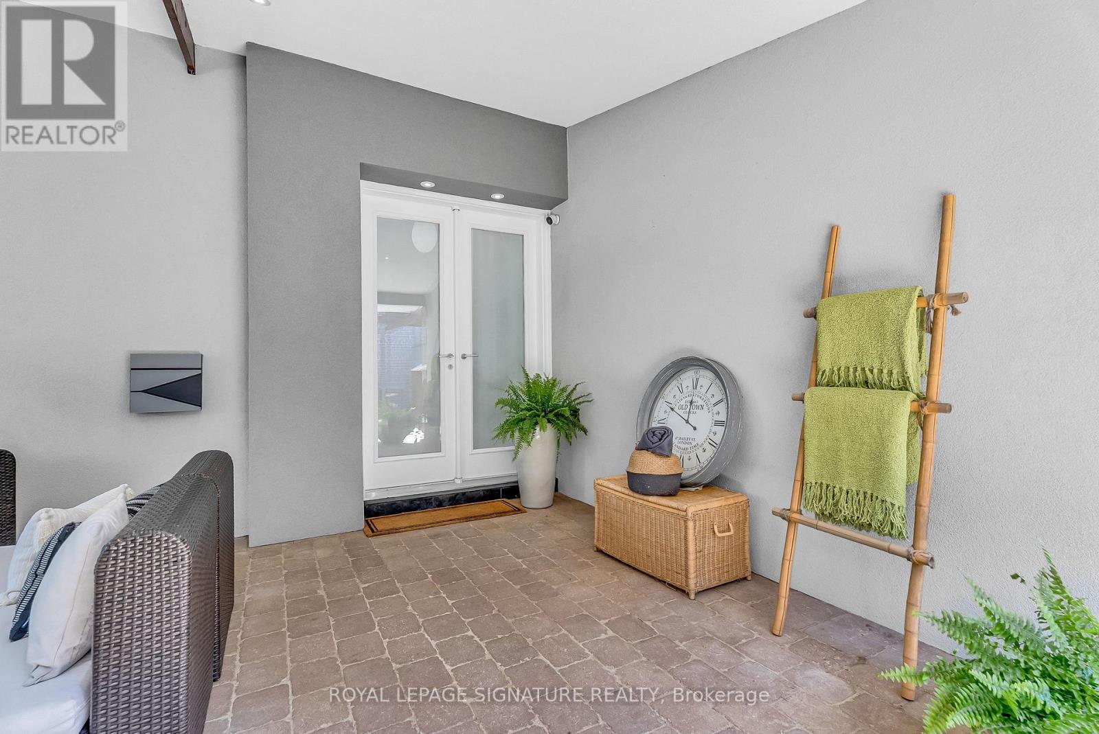 17 KESTELL LANE - 5