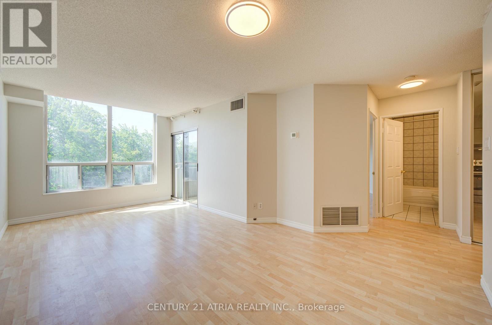 #310 897 SHEPPARD AVENUE - 1