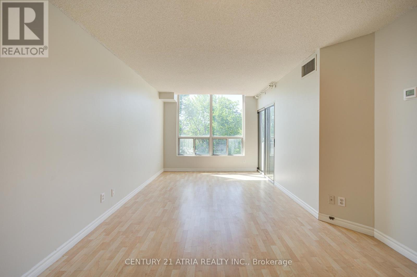 #310 897 SHEPPARD AVENUE - 15