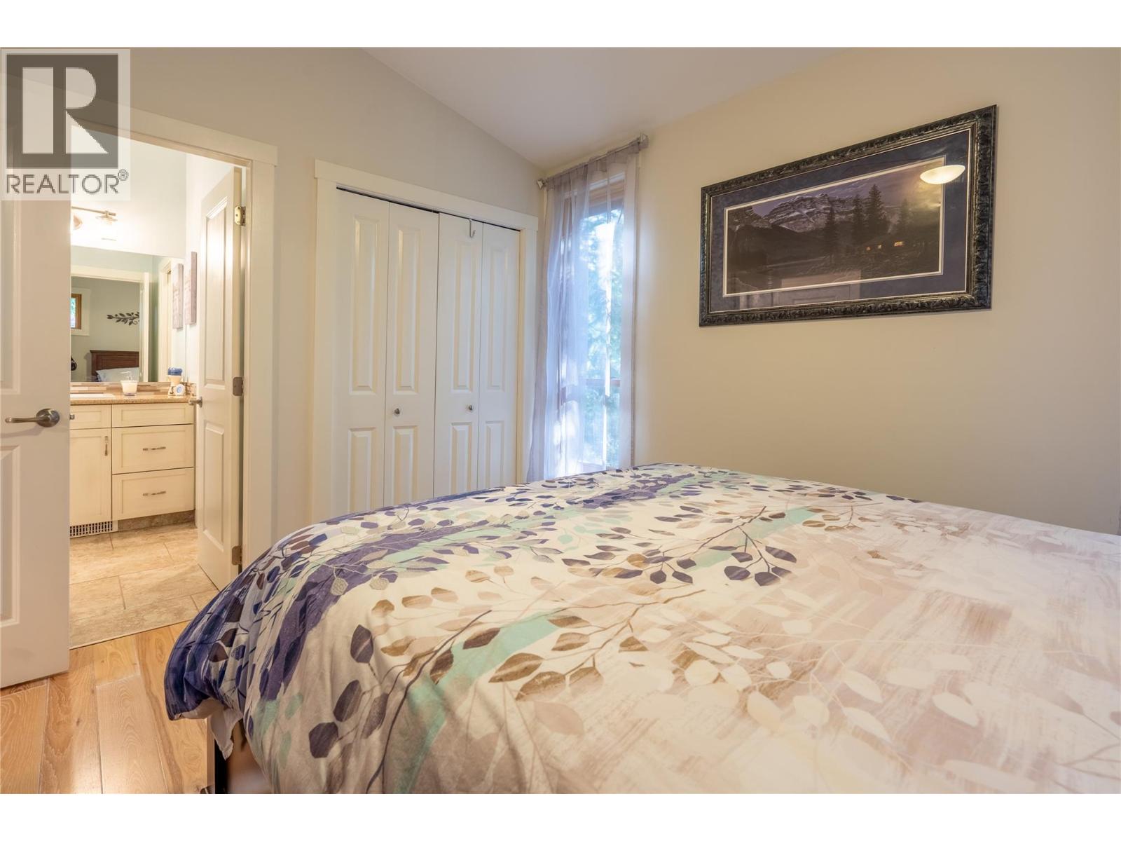 1722 WEST LAKE Drive - 12